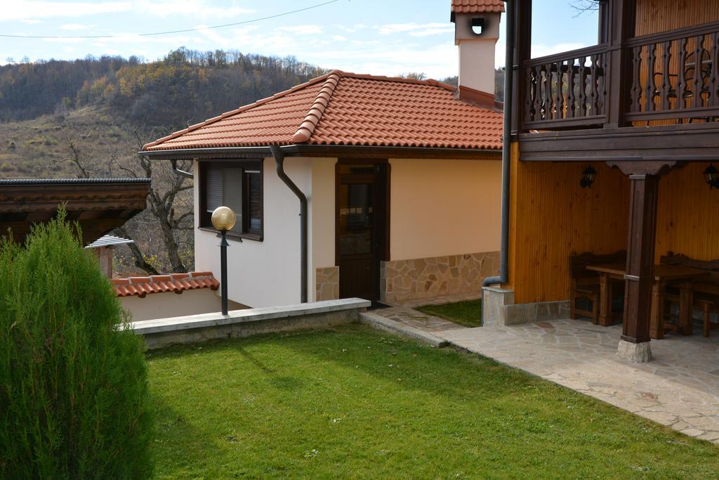 فندق Badevtsiفي  Sinabovite Houses المظهر الخارجي الصورة