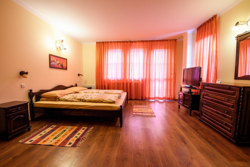 فندق Badevtsiفي  Sinabovite Houses المظهر الخارجي الصورة